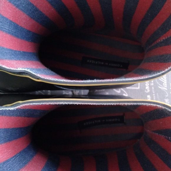 Women's Tommy Hilfiger Rain Boots - Picture 5 of 5
